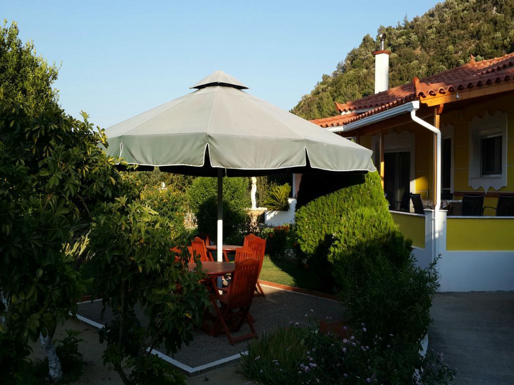 Elisabeth Villas Kerveli Exterior photo